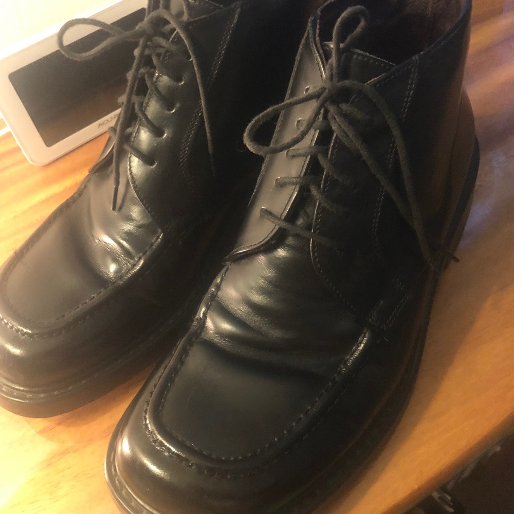 Beautiful Kenneth Cole Schoolboy Genuine Leather Booties! Sz8.5 Mens✨